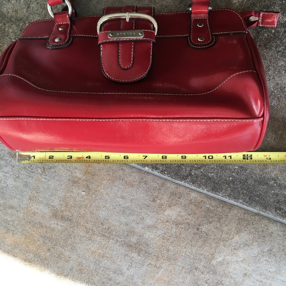 Red purse - Picture 4 of 7